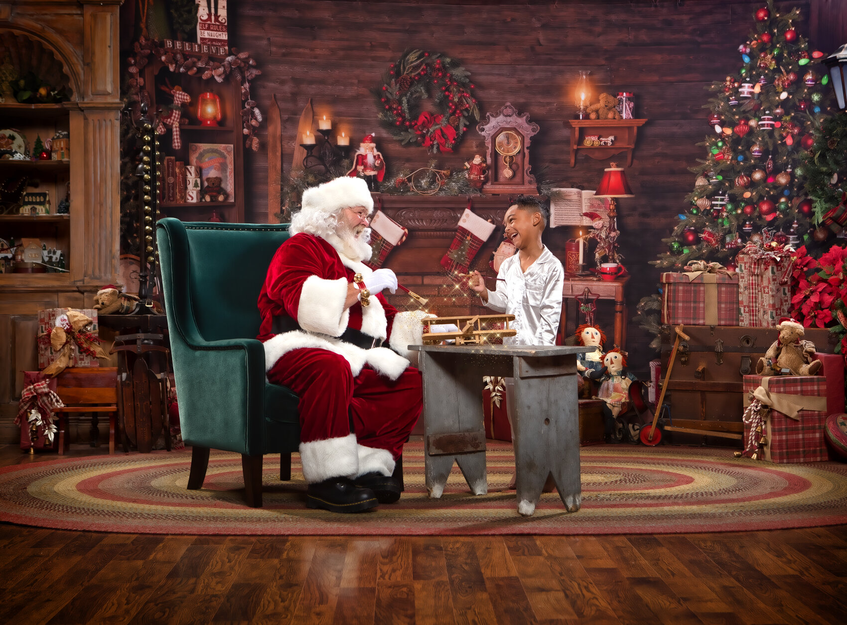 Gallery of Children’s Portraits with Santa Claus, Ohio Valley