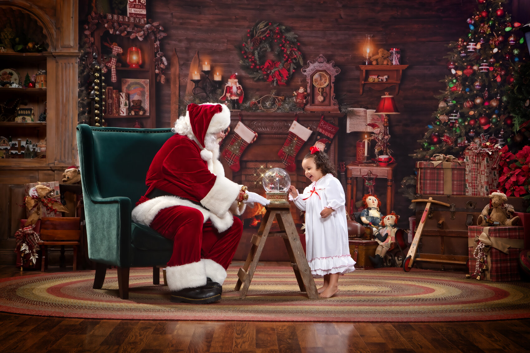 Gallery of Children’s Portraits with Santa Claus, Ohio Valley