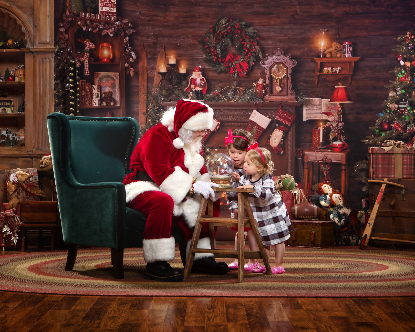 Gallery of Children’s Portraits with Santa Claus, Ohio Valley